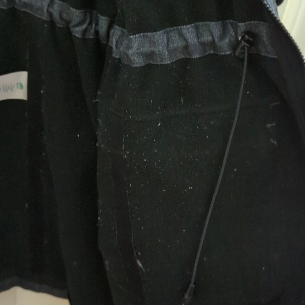 Roots Jacket - Picture 6 of 8